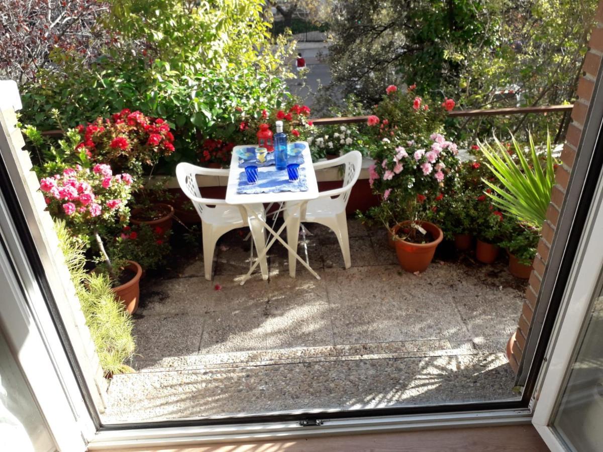 Apartamento Turistico Jardines De Asura Μαδρίτη Εξωτερικό φωτογραφία